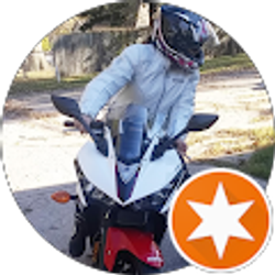 Profile photo of Angela Jones (yamahaangela)