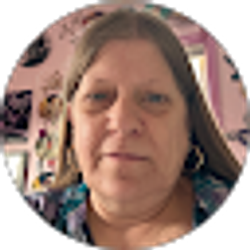 Profile photo of Laura Runyon