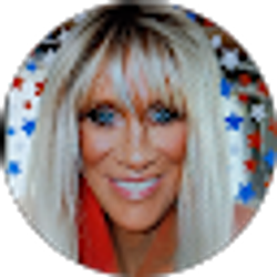 Profile photo of Susie Rostar