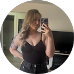 Profile photo of Julia Duncan