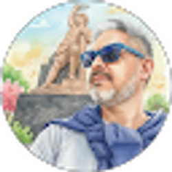 Profile photo of Roberto Montoya