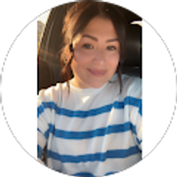 Profile photo of Taryn Villanueva