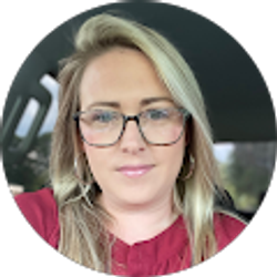 Profile photo of Cassie Overton