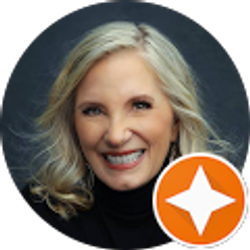 Profile photo of Kelly Ottaway