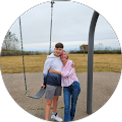 Profile photo of Vika Khan