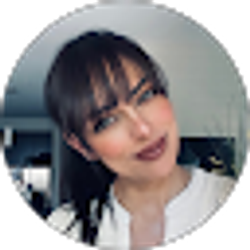 Profile photo of Liz Acuna