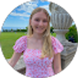 Profile photo of Shelby Lee