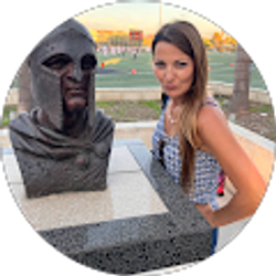 Profile photo of Ceci Whittington