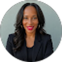 Profile photo of Arri Shelton-Edwards