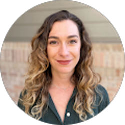 Profile photo of Kendra Lechtenberg