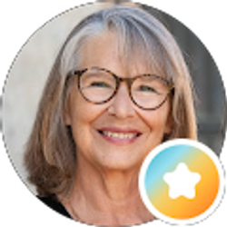 Profile photo of Debbie Raynor