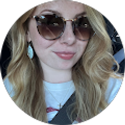 Profile photo of Zoe Adison