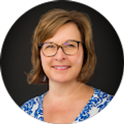 Profile photo of Zoe Evans