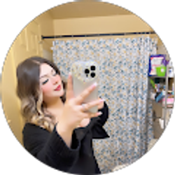 Profile photo of Stephanie Lorenzo