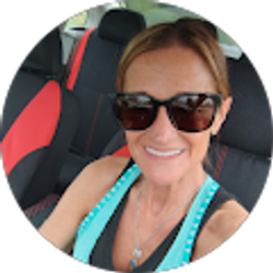 Profile photo of Lindsay Nicole