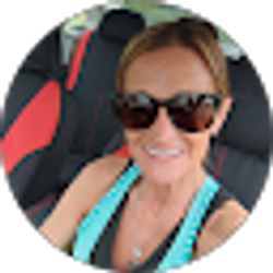 Profile photo of Lindsay Nicole