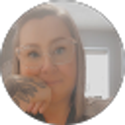 Profile photo of Cindy Dowling