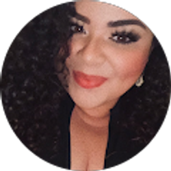 Profile photo of Lorena Lopez