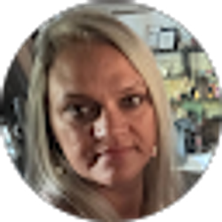 Profile photo of Sandy Edwards