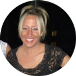 Profile photo of courtney Sampson