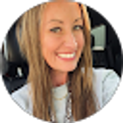 Profile photo of Alexis Shadden