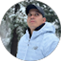 Profile photo of Anddy Romero