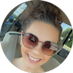 Profile photo of Elizabeth Kielty