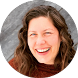 Profile photo of Beth Bundy