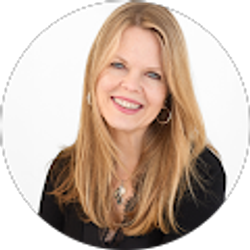 Profile photo of Jennifer Prochaska