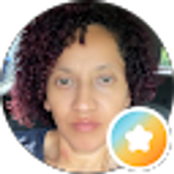 Profile photo of Mirna Davis