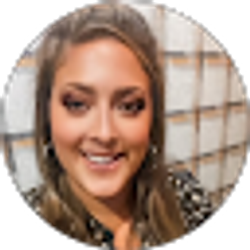 Profile photo of Amanda Spears