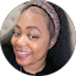 Profile photo of Tara Wells