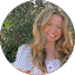 Profile photo of Jenna Herren