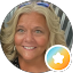 Profile photo of Nicole Sandstrom
