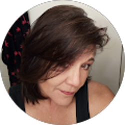 Profile photo of Jennifer Geckle