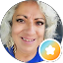 Profile photo of Vivky Manzo