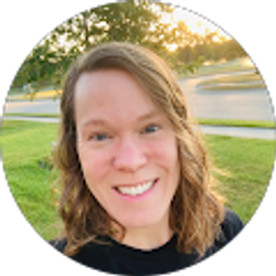 Profile photo of Rebecca Casas