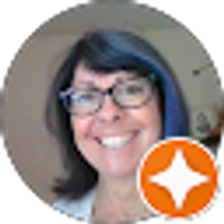 Profile photo of Lynn Rizzo