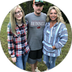 Profile photo of Kim Holcomb