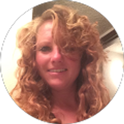 Profile photo of Susie Bruffett