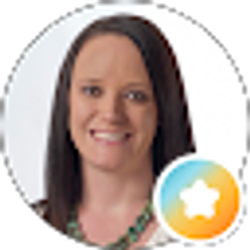 Profile photo of Lauren Dever