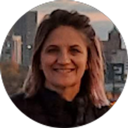 Profile photo of Jeannie Peterson