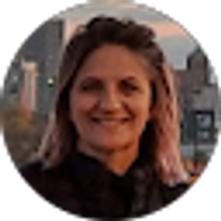 Profile photo of Jeannie Peterson