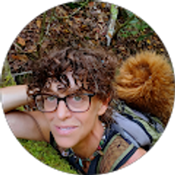 Profile photo of Kris Holliday