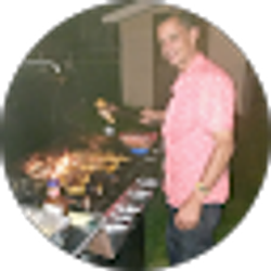 Profile photo of Jesus Lantigua