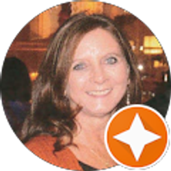 Profile photo of laura bazyk