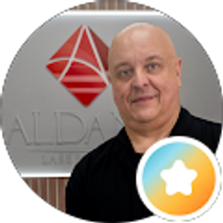 Profile photo of Guillermo Aldana López