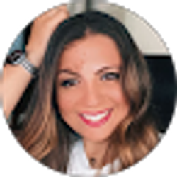 Profile photo of Roshi Arvand