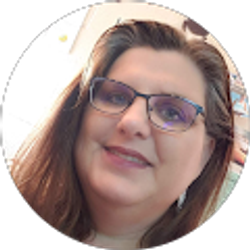 Profile photo of Andie Weeks