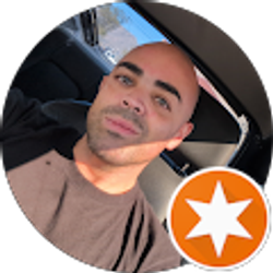 Profile photo of Daniel Santiago